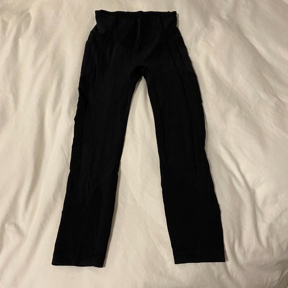 Lululemon Leggings Mid-Rise Crop Black - Picture 3 of 9